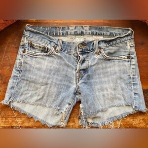 0/25– Vintage Lucky Brand Shorts!